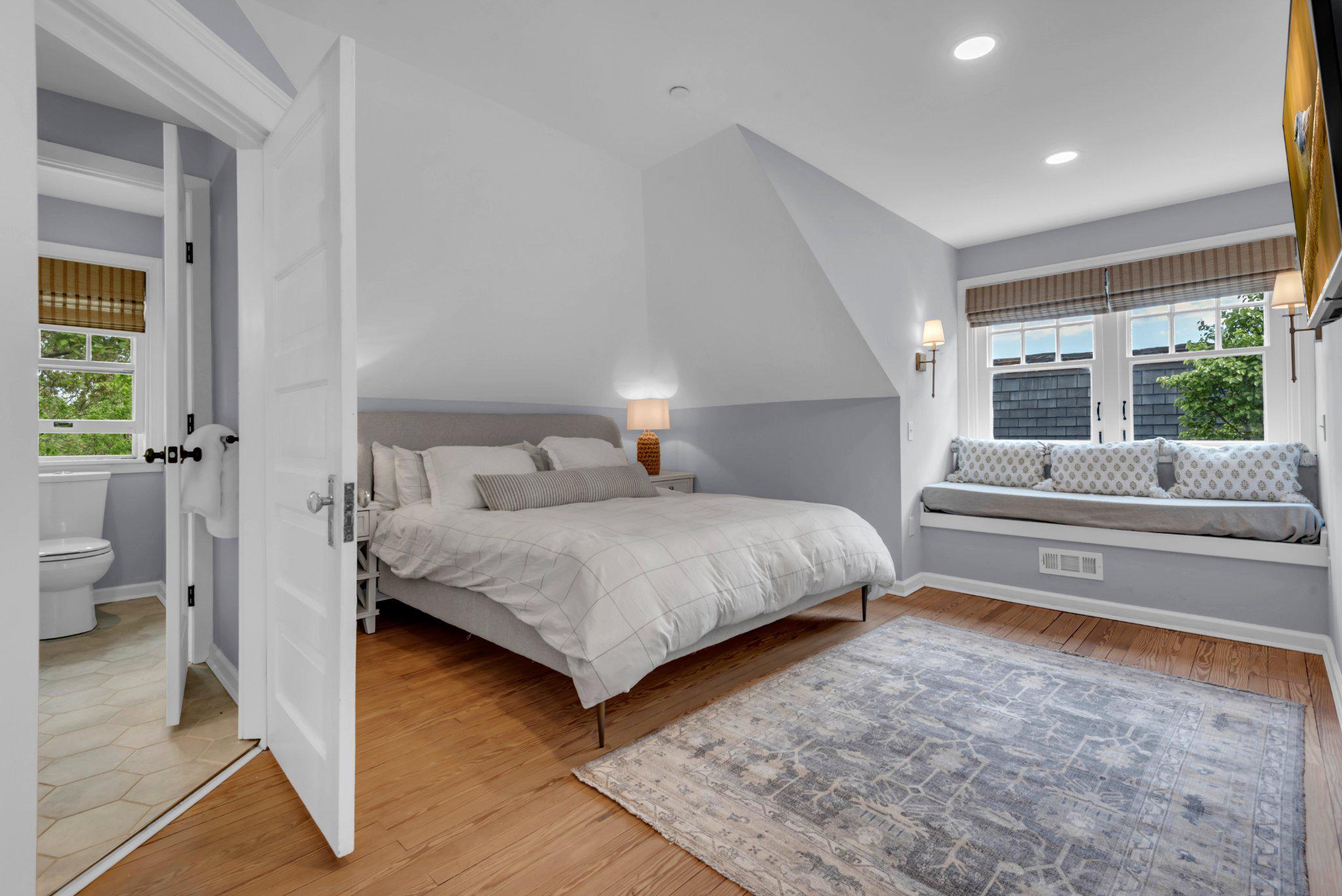 4 SOUTHGATE AVENUE
