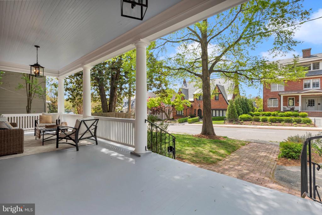 4 SOUTHGATE AVENUE