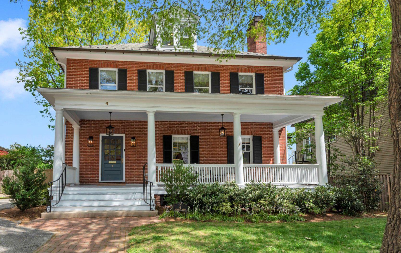 4 SOUTHGATE AVENUE