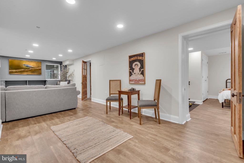 4 SOUTHGATE AVENUE