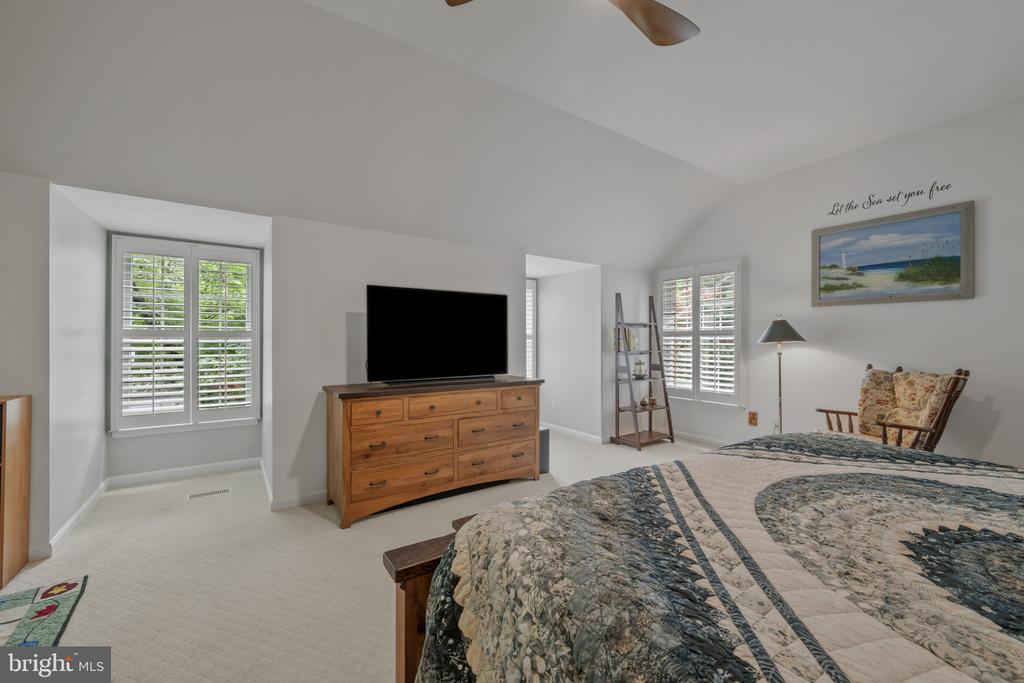 42 POPLAR POINT ROAD