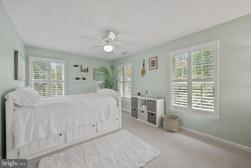 42 POPLAR POINT ROAD