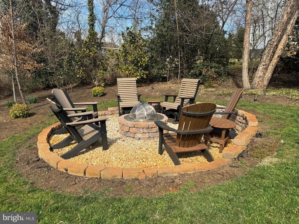 42 POPLAR POINT ROAD
