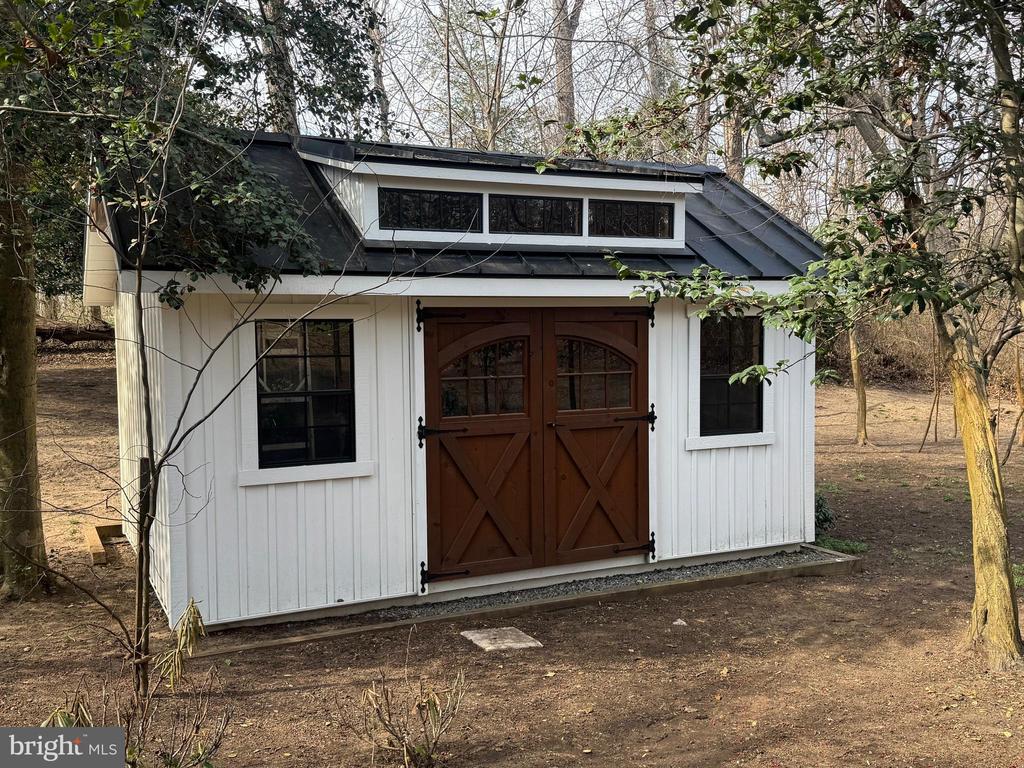 42 POPLAR POINT ROAD
