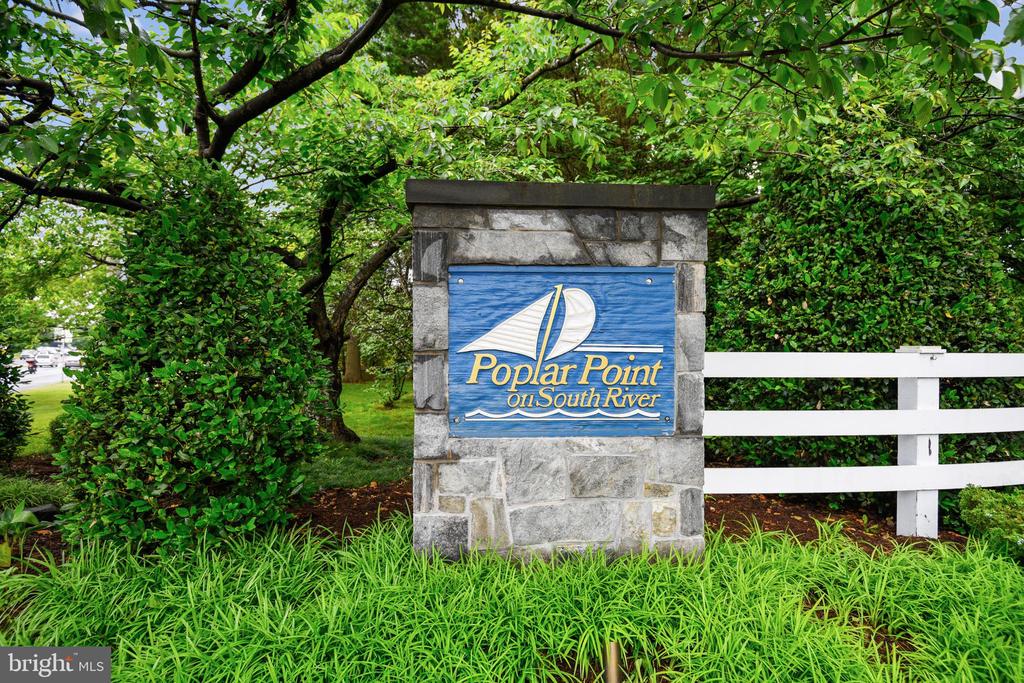 42 POPLAR POINT ROAD