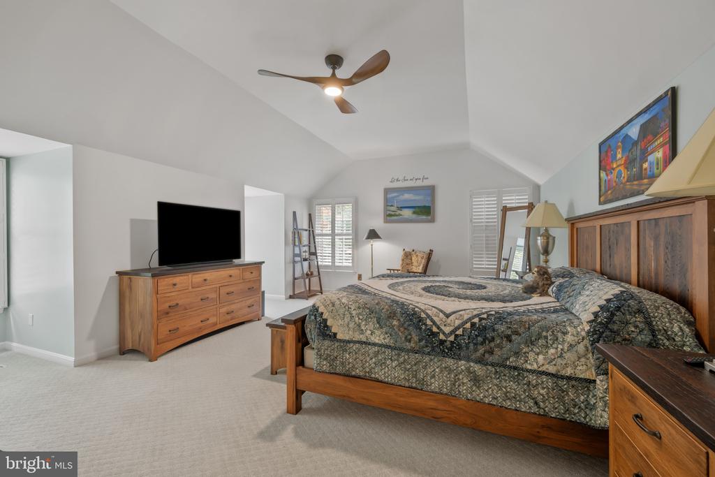 42 POPLAR POINT ROAD