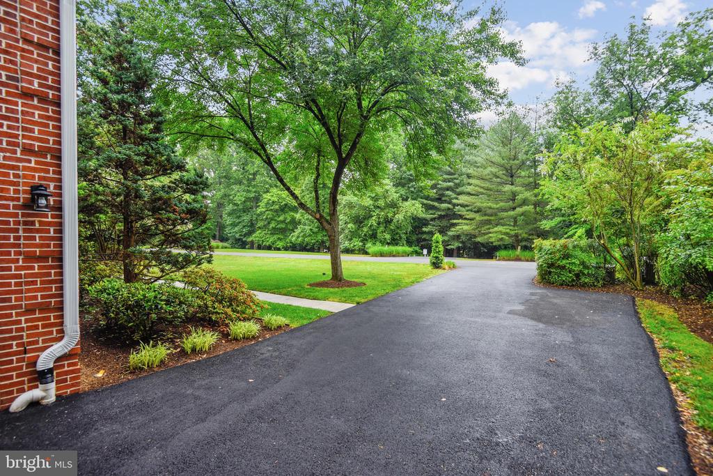 42 POPLAR POINT ROAD