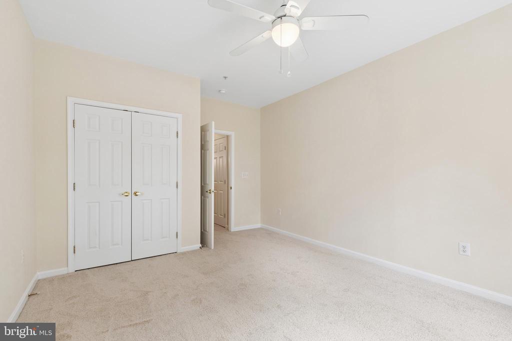 431 HAMLET CLUB DRIVE 102