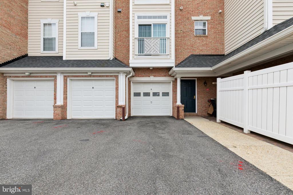 431 HAMLET CLUB DRIVE 102