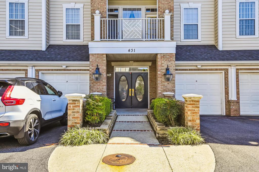 431 HAMLET CLUB DRIVE 102
