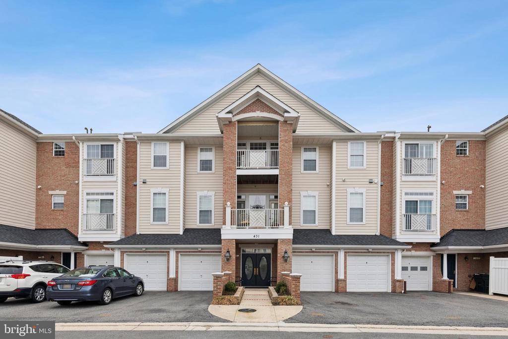 431 HAMLET CLUB DRIVE 102
