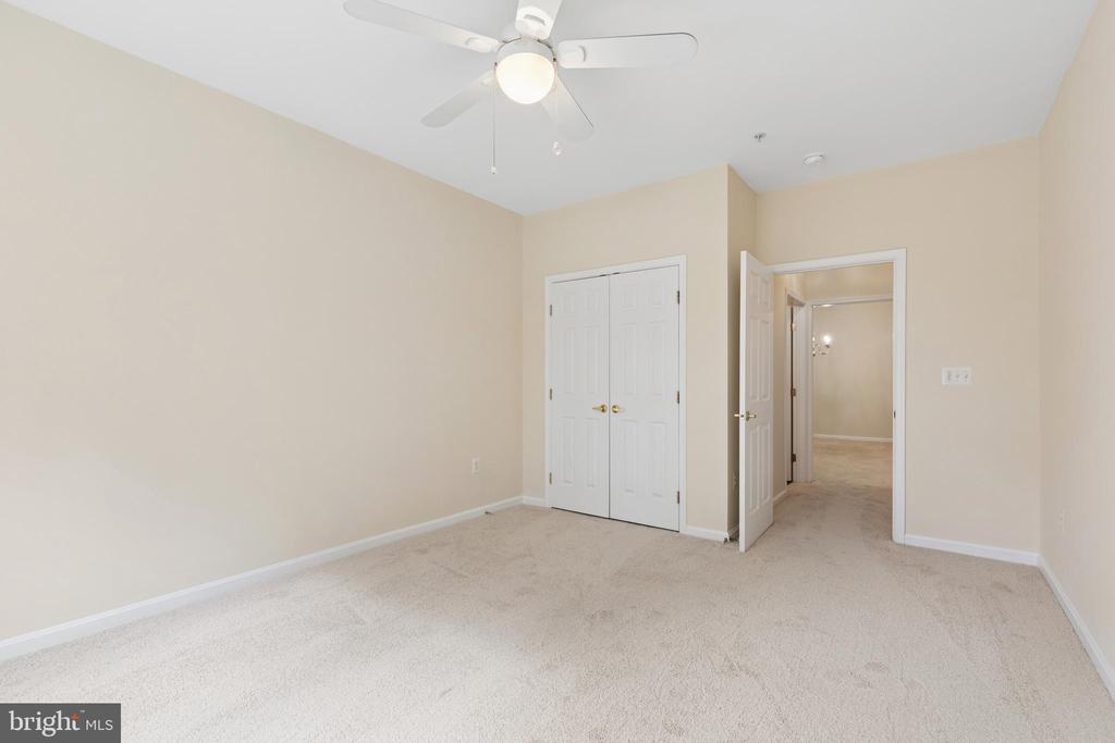 431 HAMLET CLUB DRIVE 102