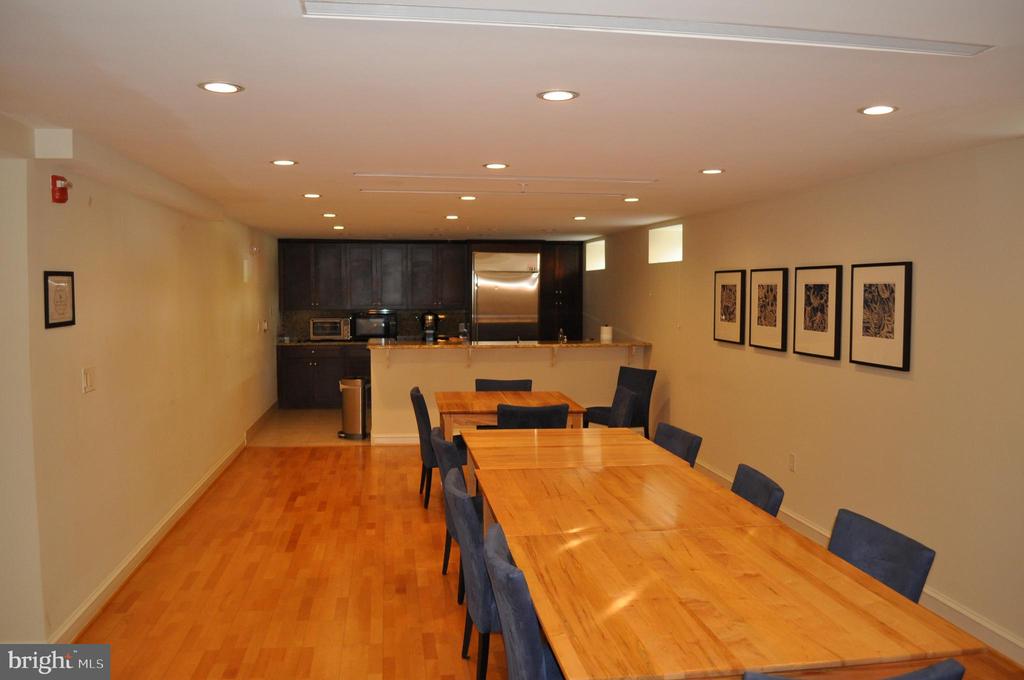 66 FRANKLIN STREET 304