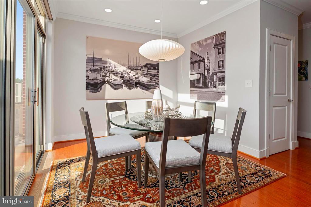 66 FRANKLIN STREET 304