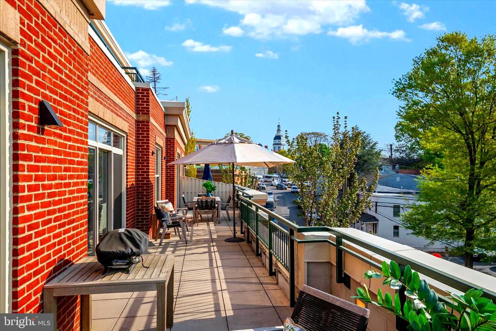 66 FRANKLIN STREET 304