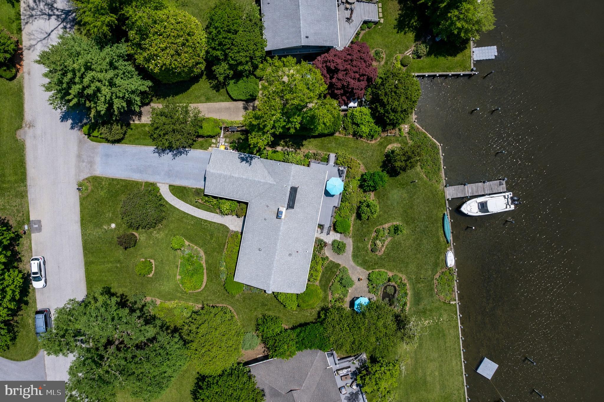 615 CANAL LANE