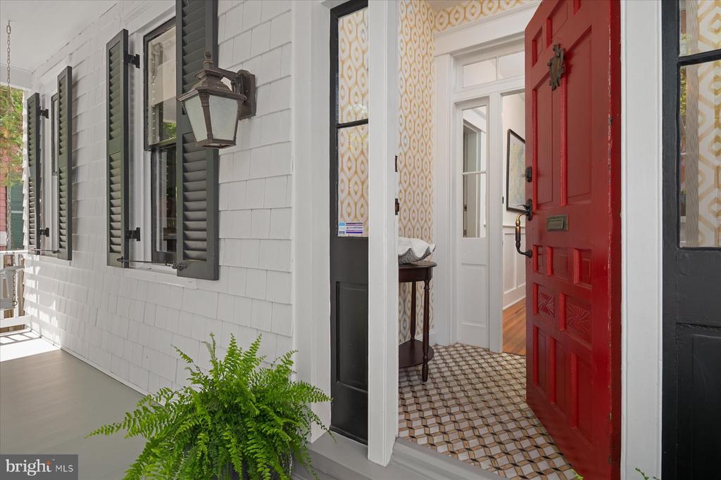 89 SHIPWRIGHT STREET