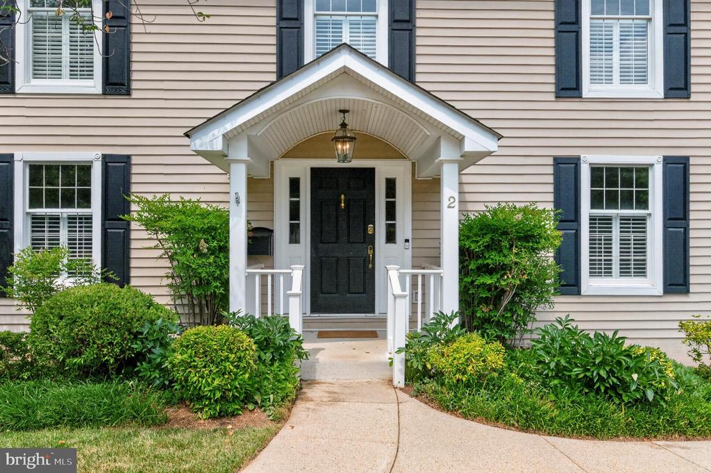 2 TOLSON STREET