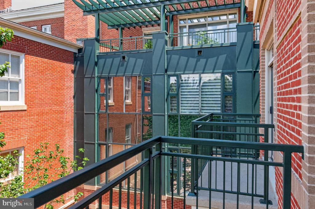 66 FRANKLIN STREET 412