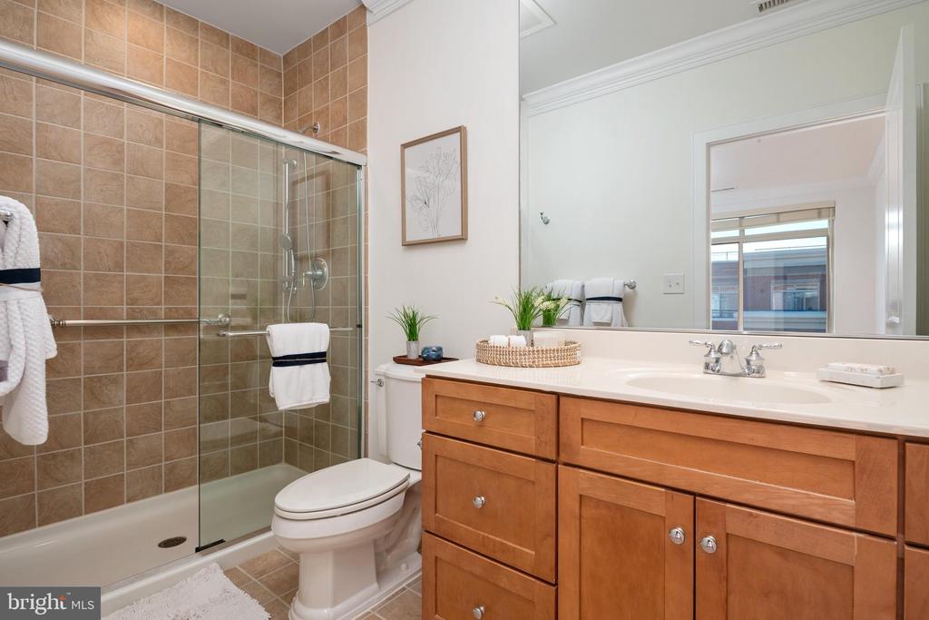 66 FRANKLIN STREET Unit: 409