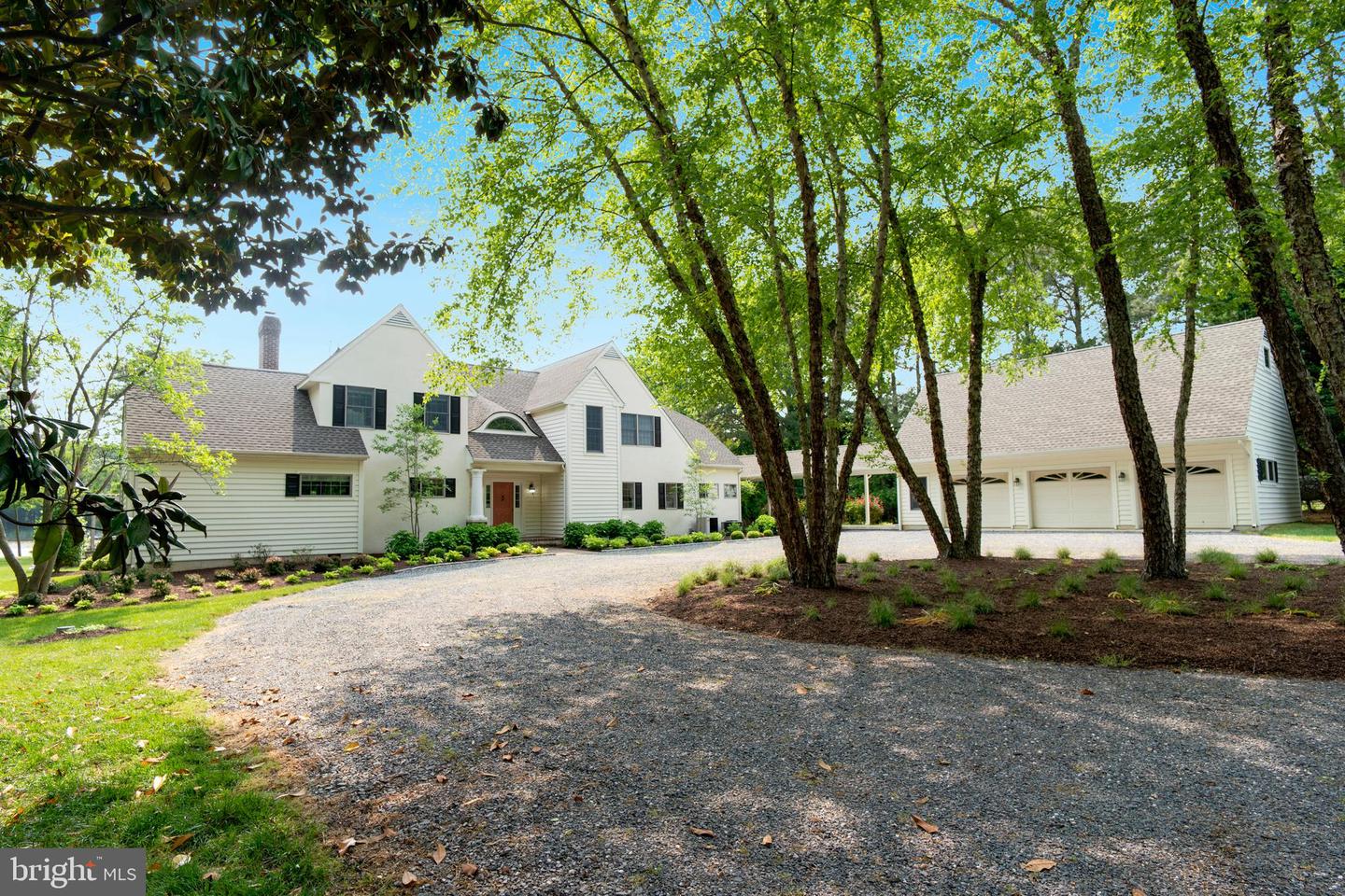 6880 Pentridge Ln