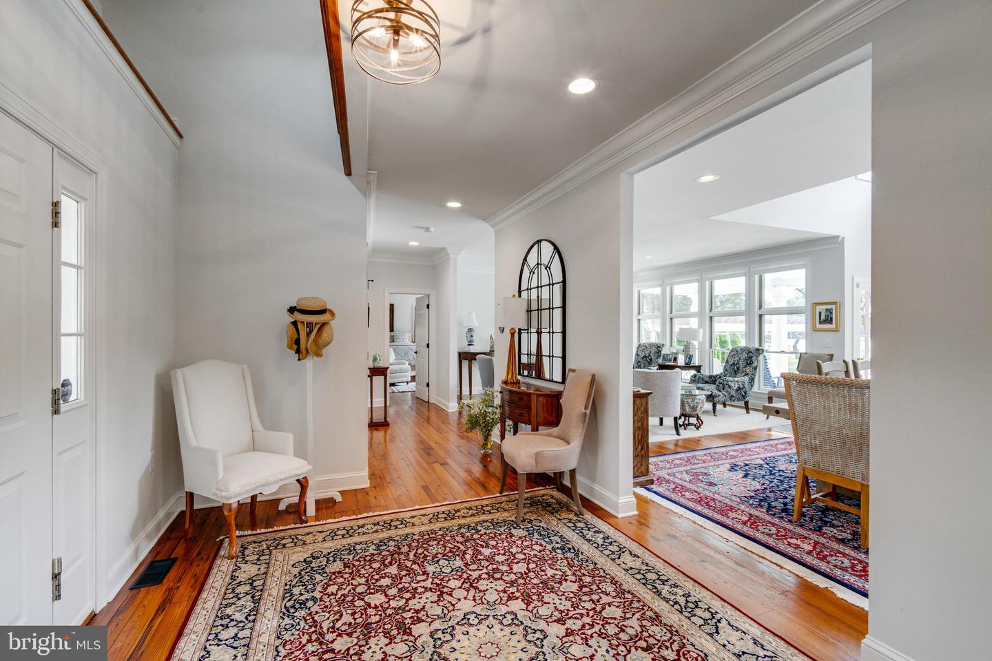 6880 Pentridge Ln