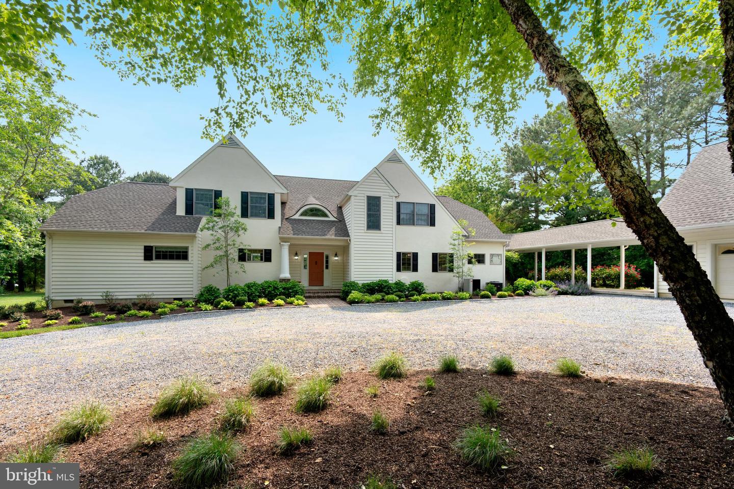 6880 Pentridge Ln