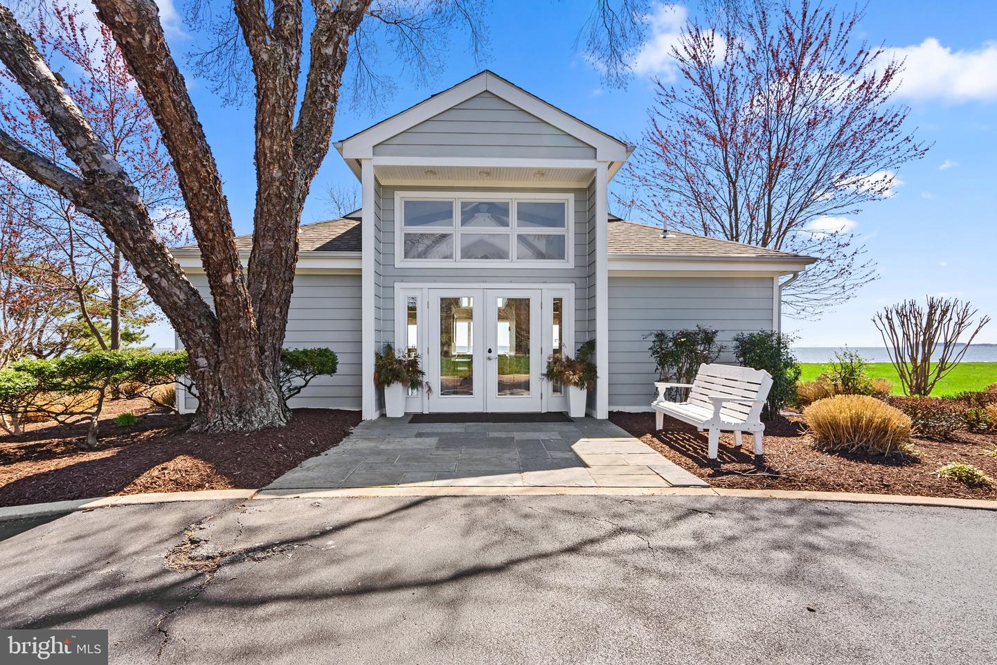 2856 Cox Neck Rd