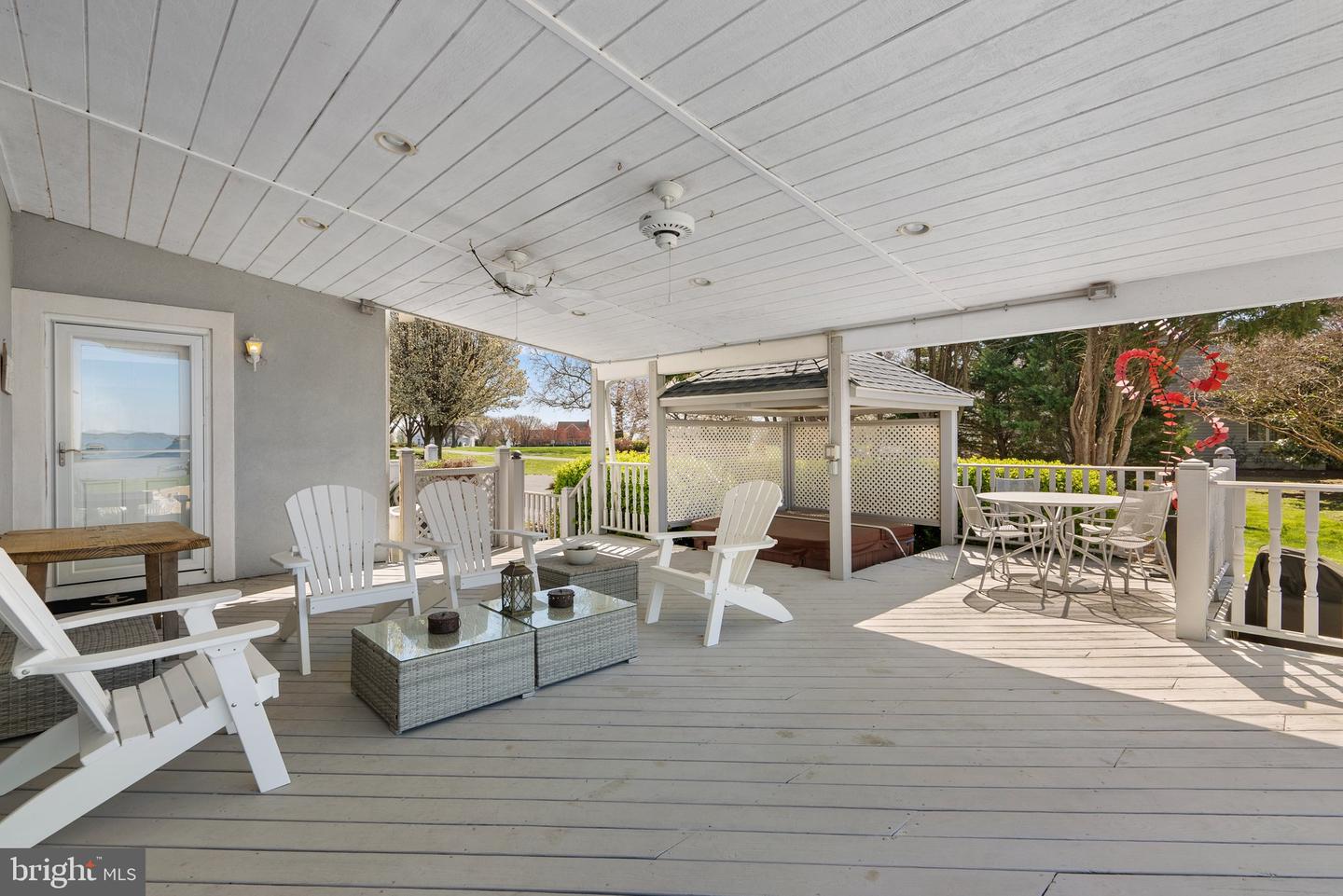 2856 Cox Neck Rd