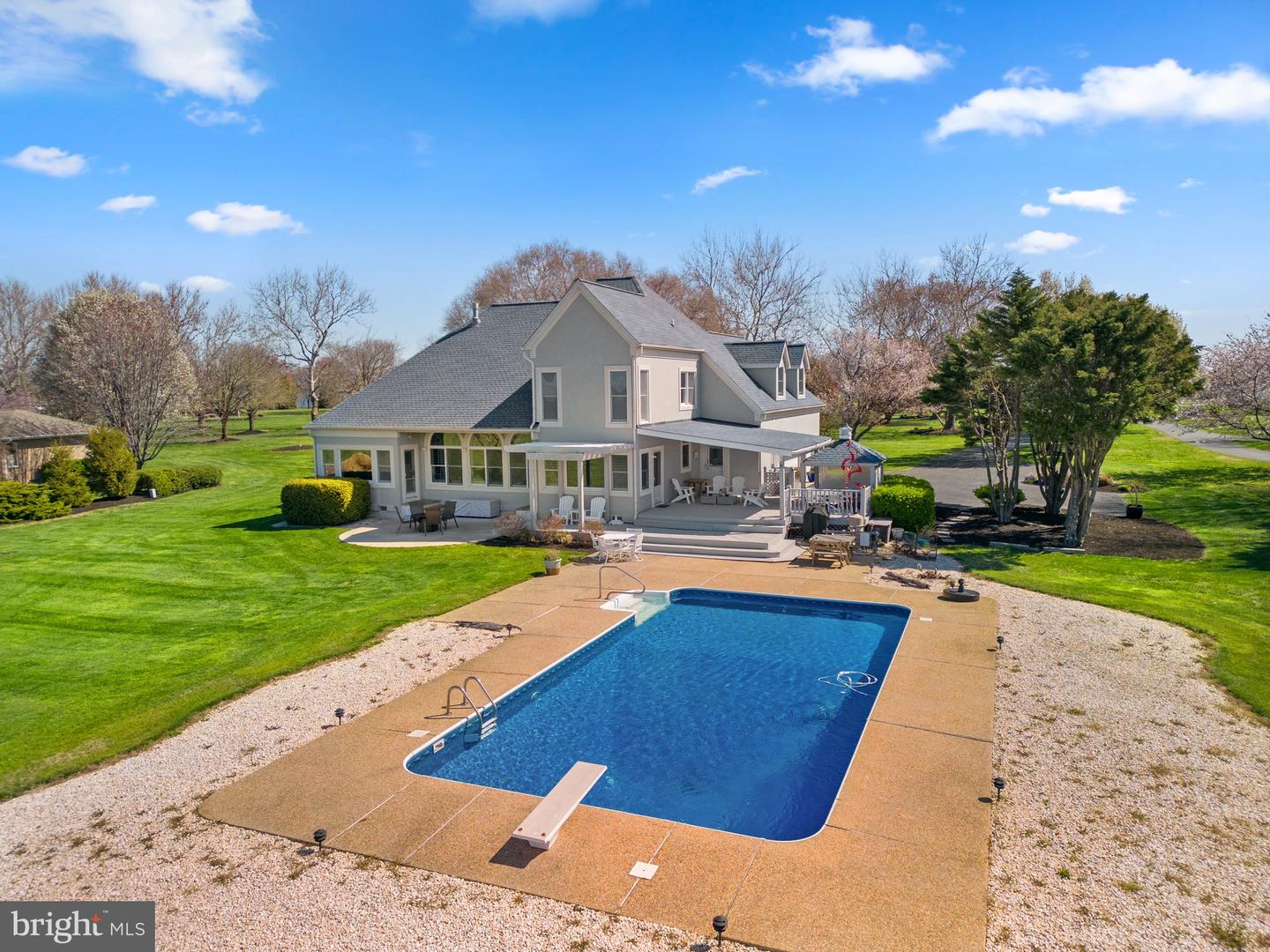 2856 Cox Neck Rd