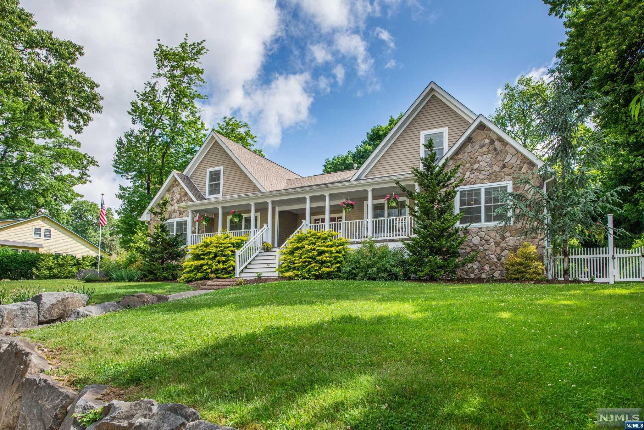 54 Franklin Avenue