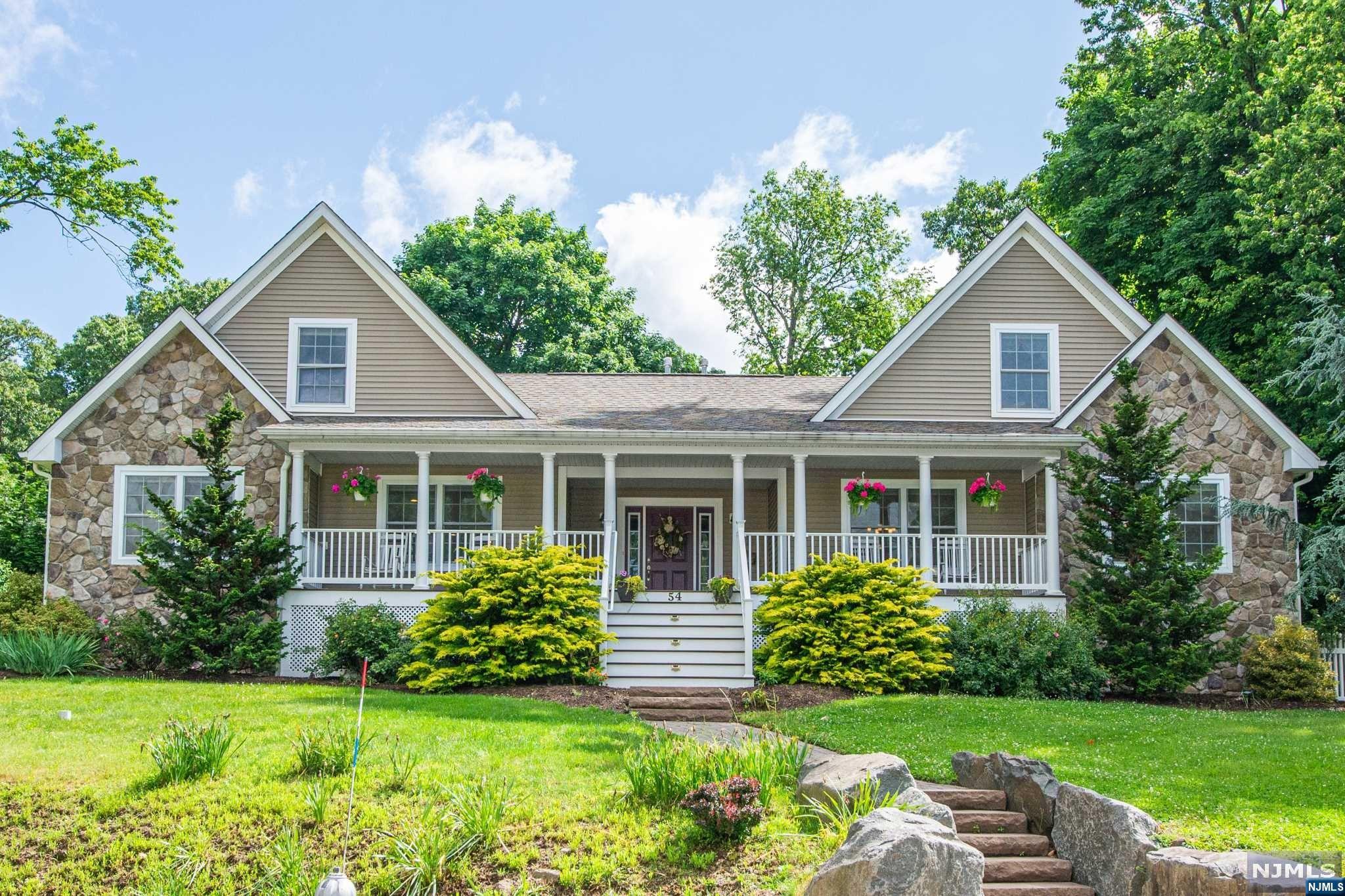 54 Franklin Avenue