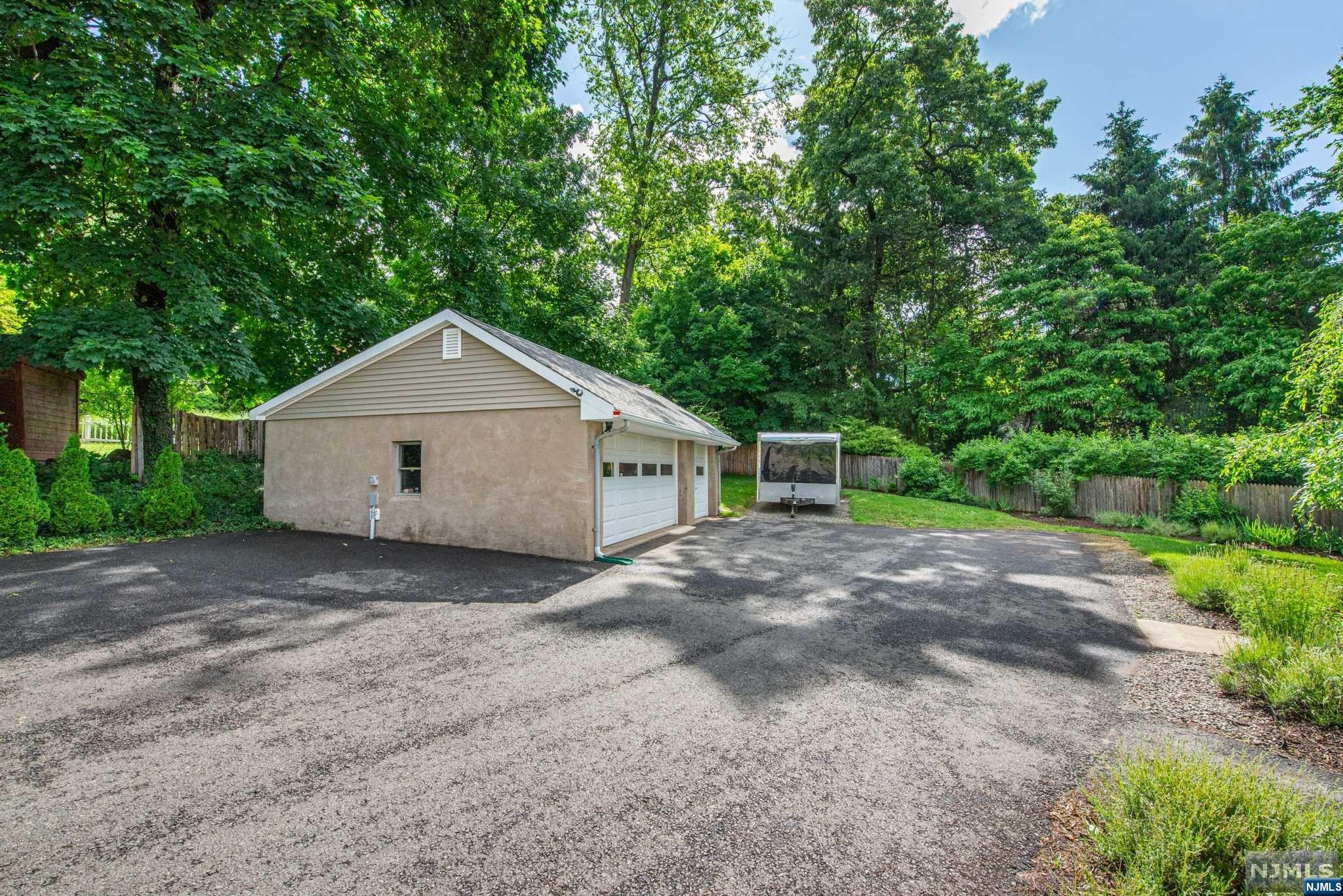 54 Franklin Avenue