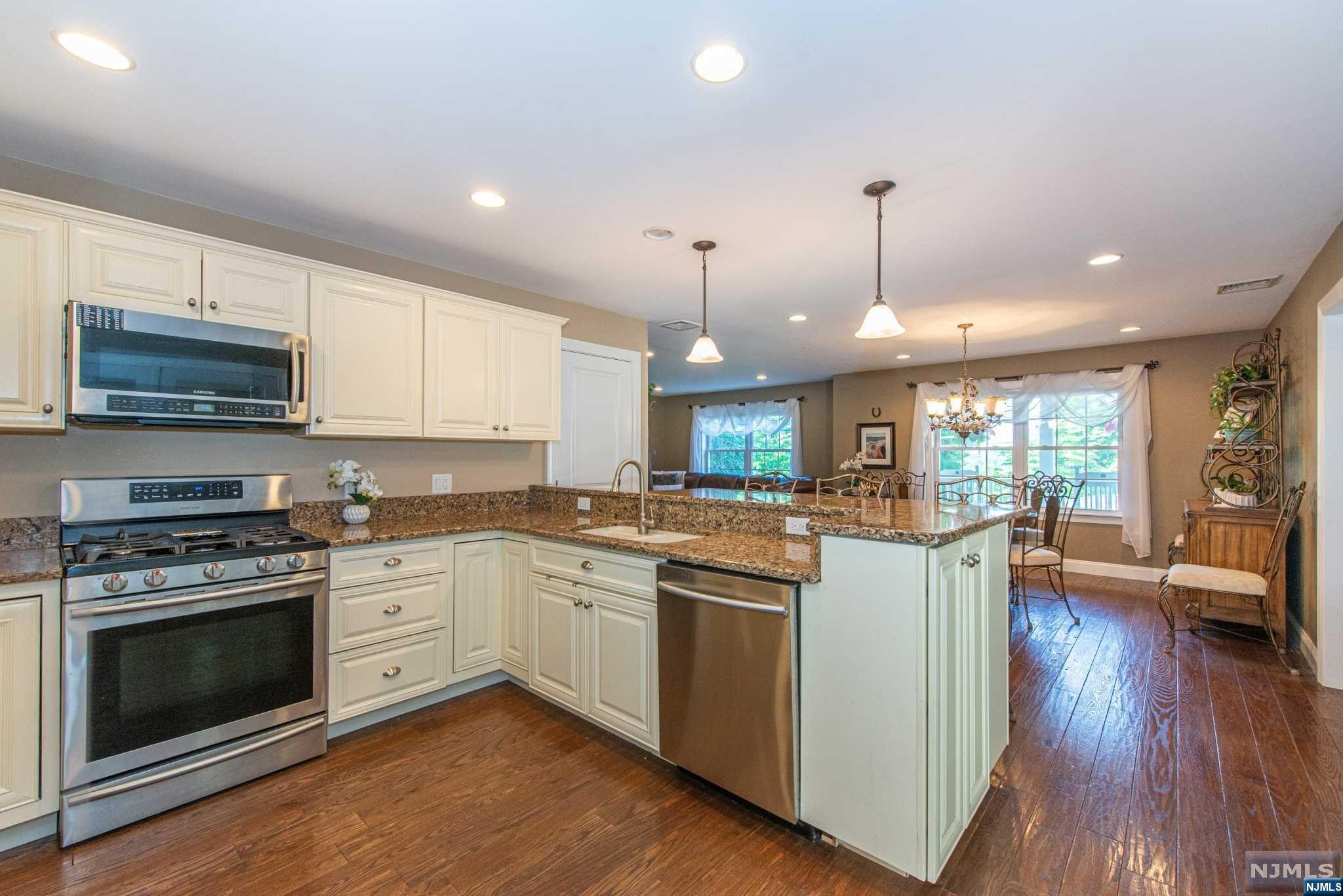 54 Franklin Avenue