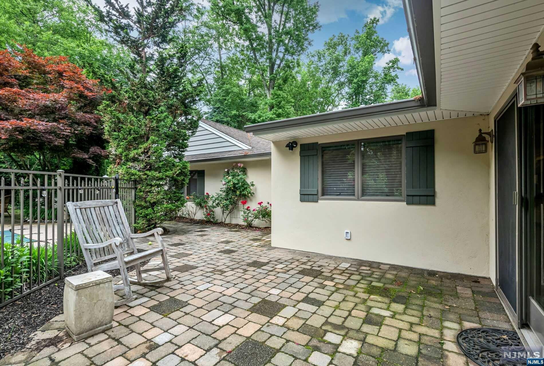 211 Wayfair Circle