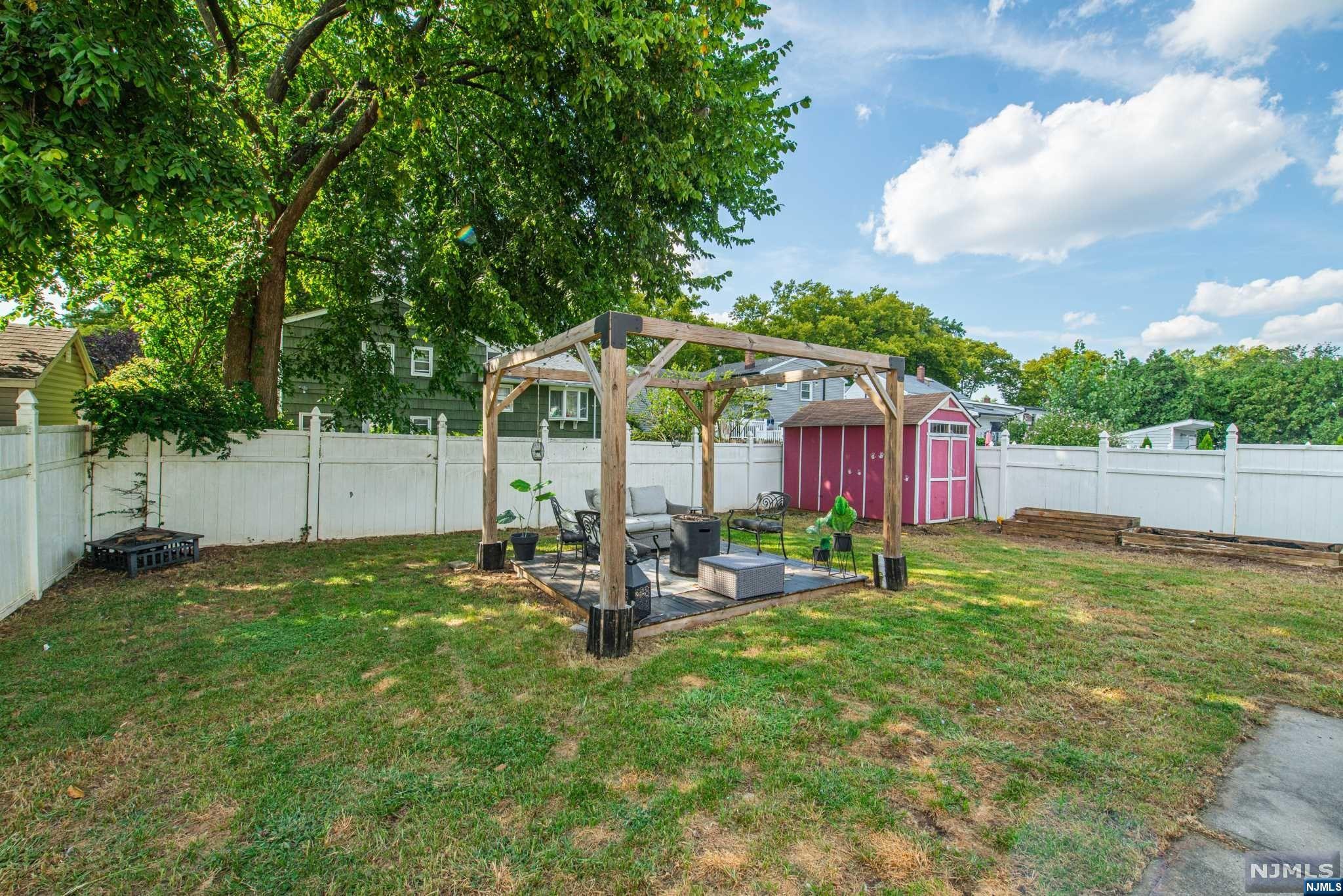 174 Jensen Avenue