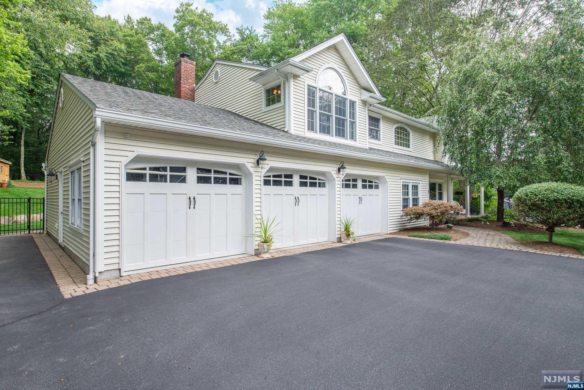 73 Glenmere Terrace