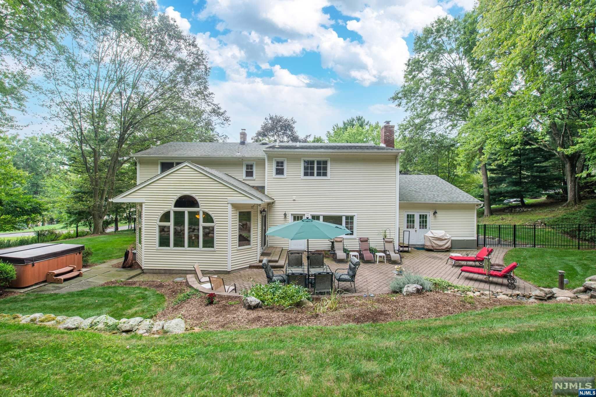 73 Glenmere Terrace