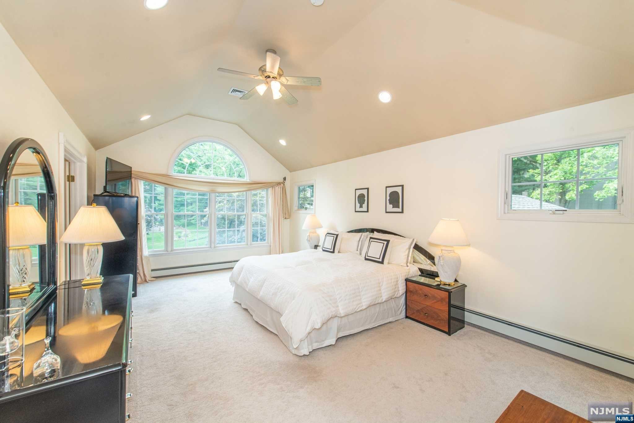 73 Glenmere Terrace