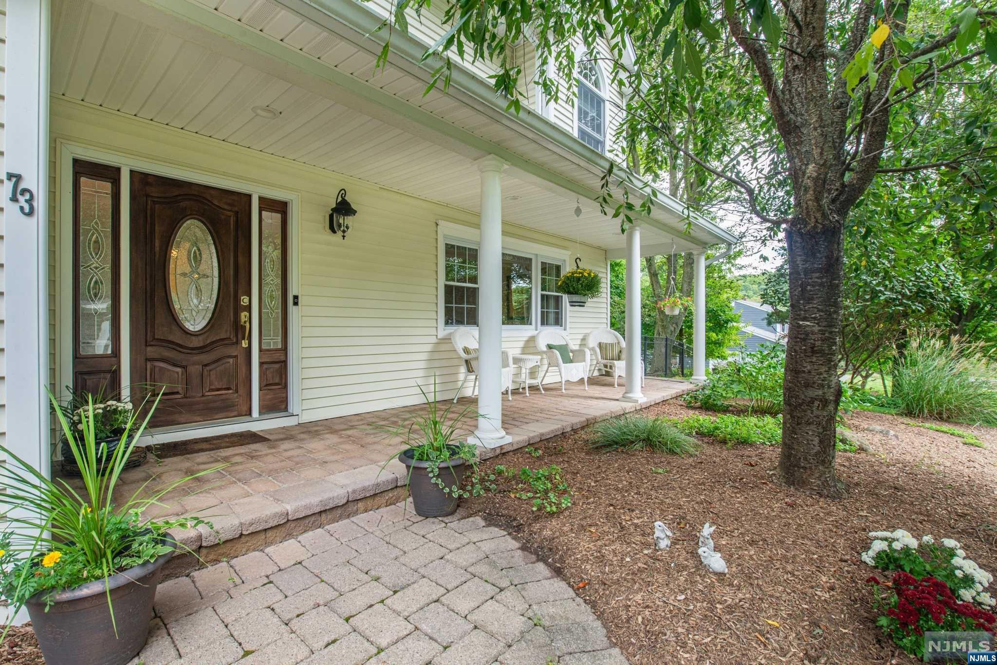 73 Glenmere Terrace