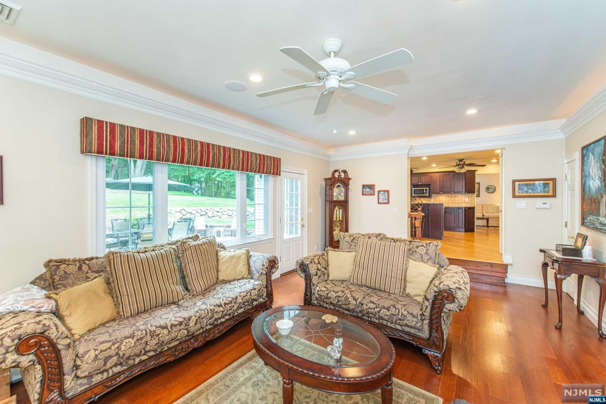 73 Glenmere Terrace