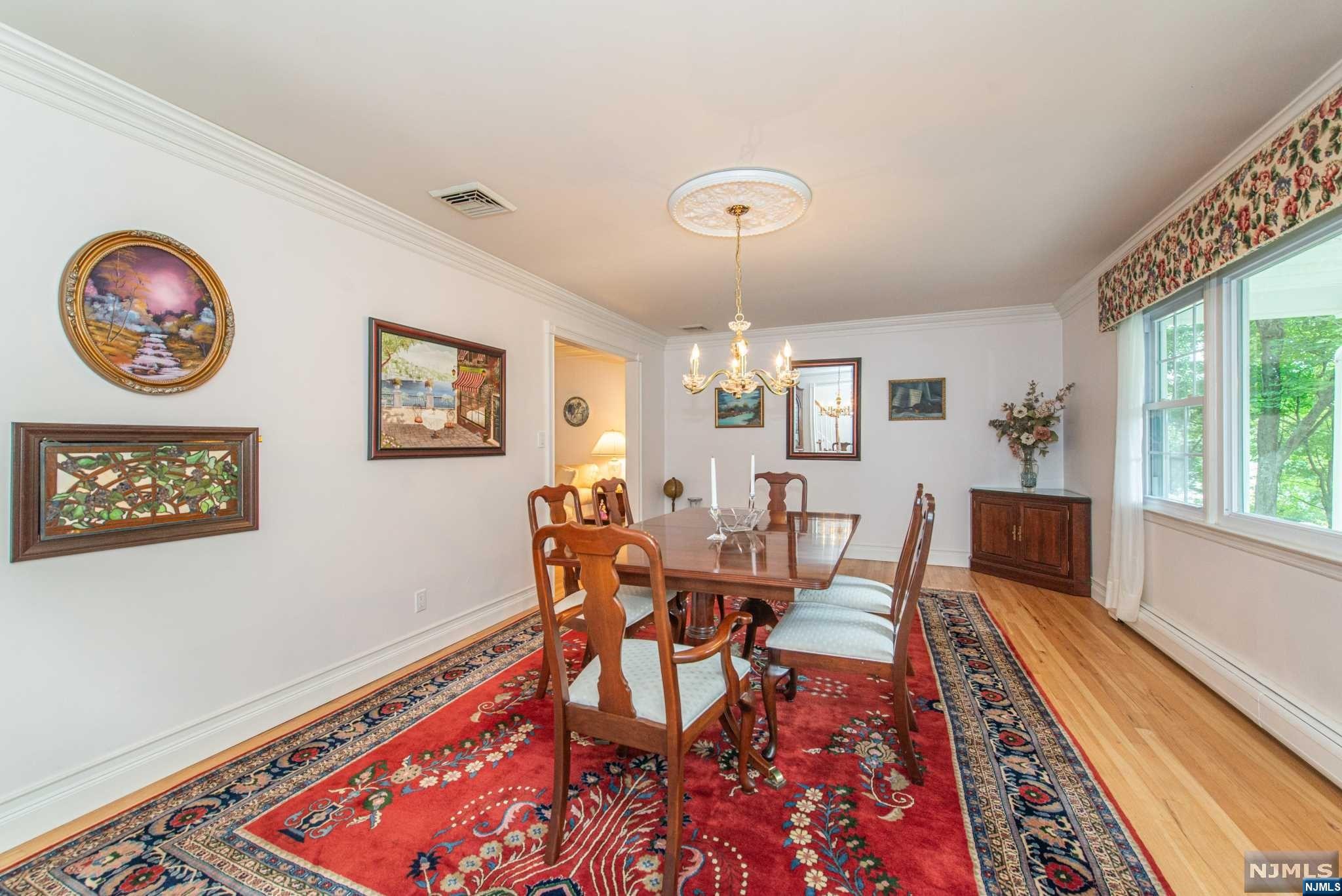 73 Glenmere Terrace