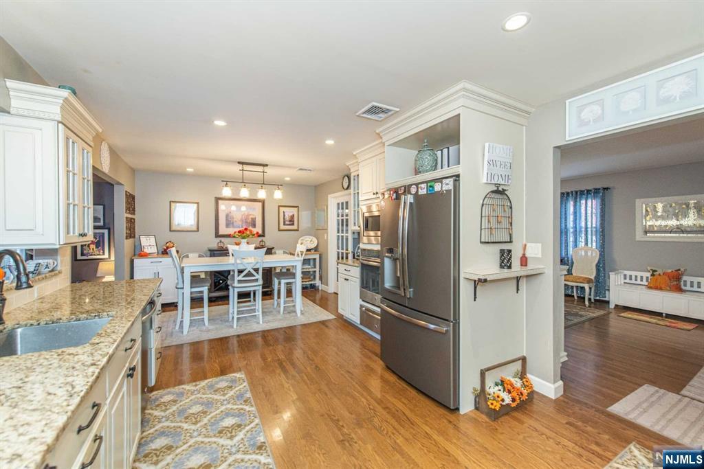 43 Elm Avenue