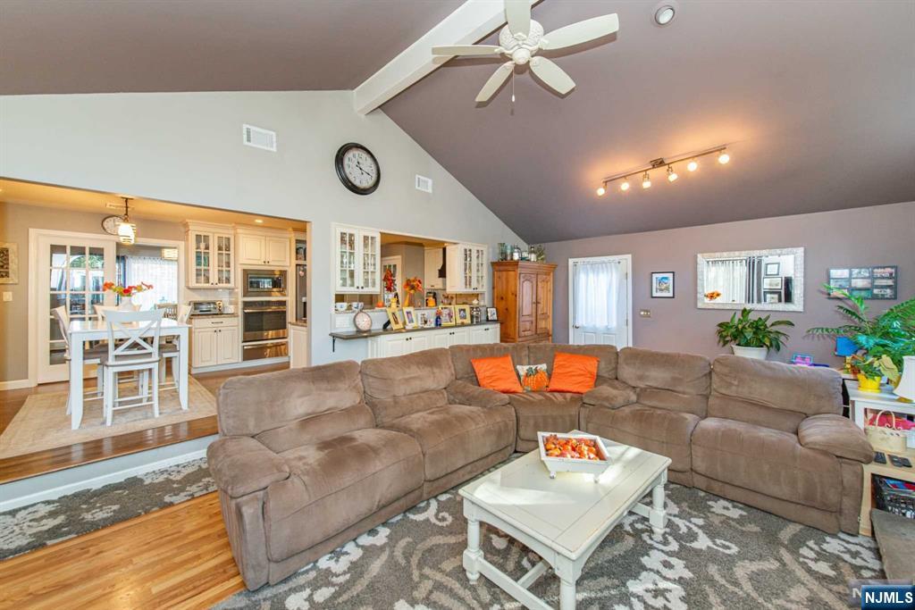 43 Elm Avenue