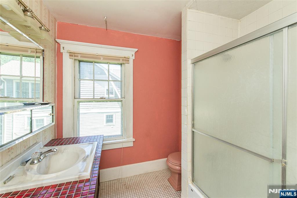 150 W Orchard Street