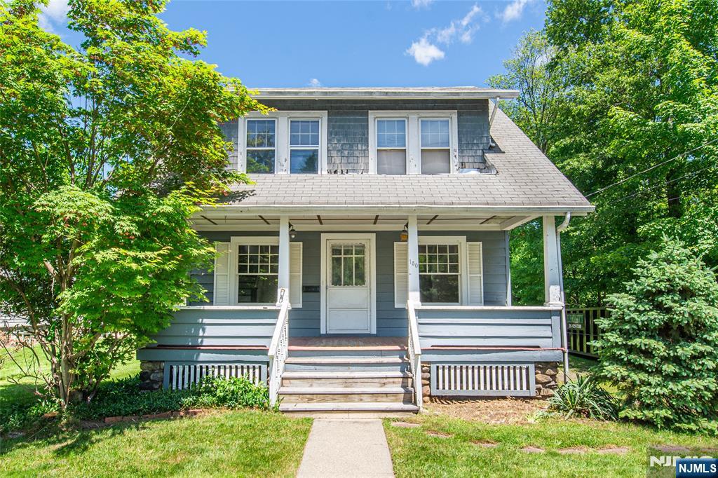 150 W Orchard Street