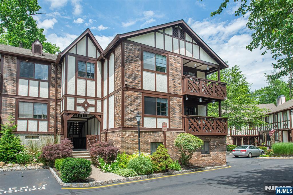 3514 Whittier Court