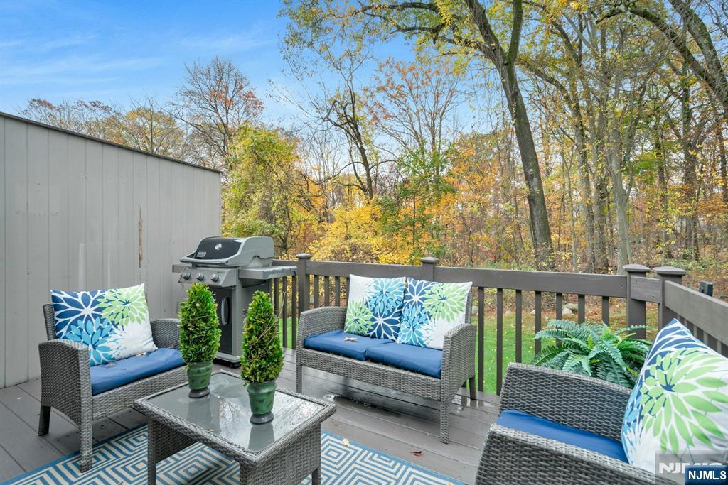 56 Peach Hill Court