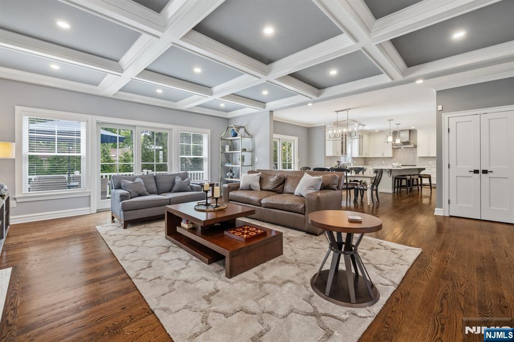 2 Weimer Court