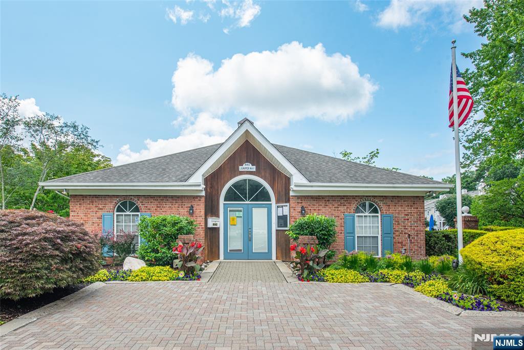 540 Holly Court